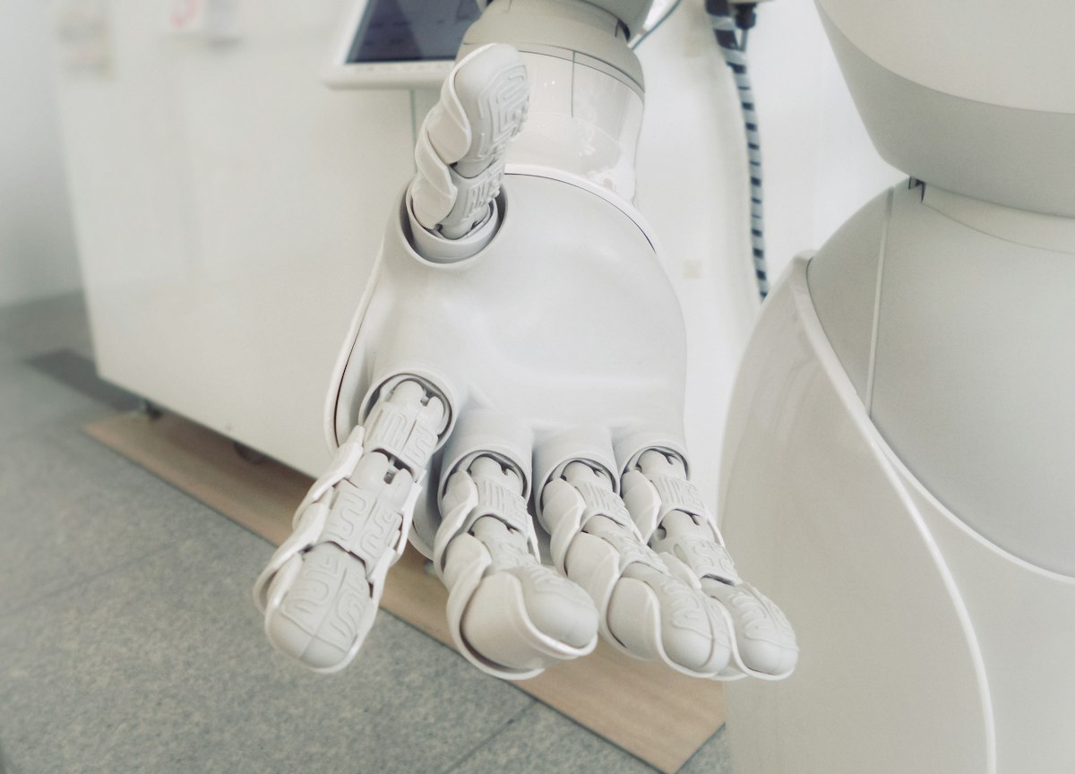 AI chatbot development — in-app assistant conversation interface